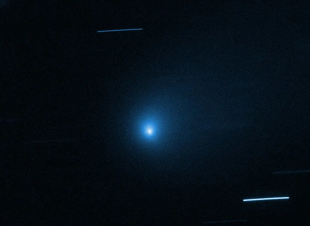 Illustratieve foto van een astronomische telescoop waarmee een komeet wordt waargenomen
